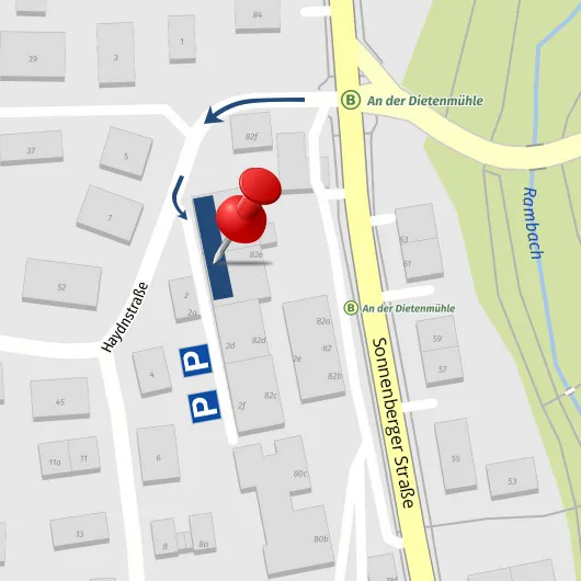 Karte mit der Webbeschreibung zur Sonnenberger Straße 82. Es sind zwei Parkplätze eingezeichnet